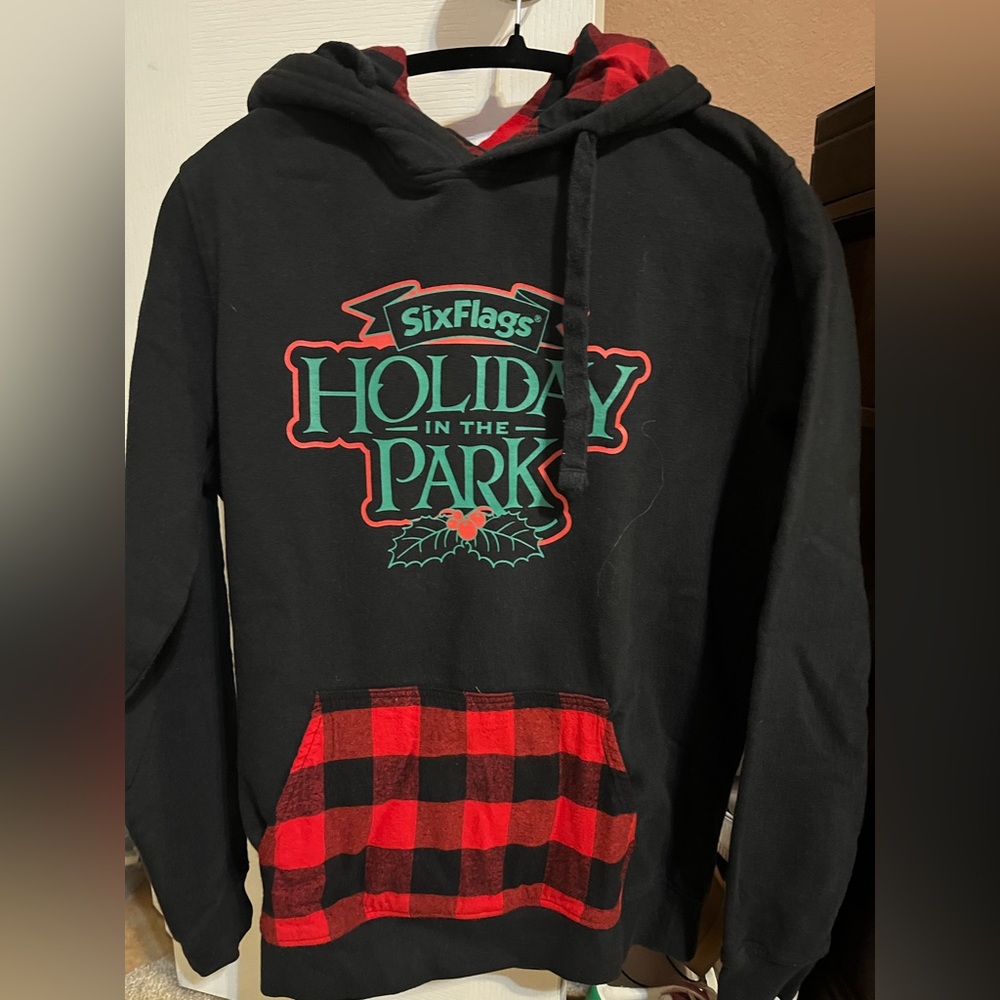 Black and Red Crew Neck Sweater with Festive Flair